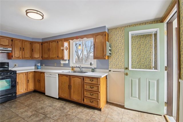 1307 Rochester Street, Lima, NY 14485