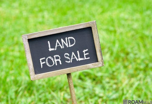 TBD Lot 22 Lucien St, Denham Springs, LA 70726