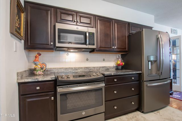 105 Dale Place, Bristol, TN 37620
