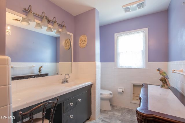105 Dale Place, Bristol, TN 37620