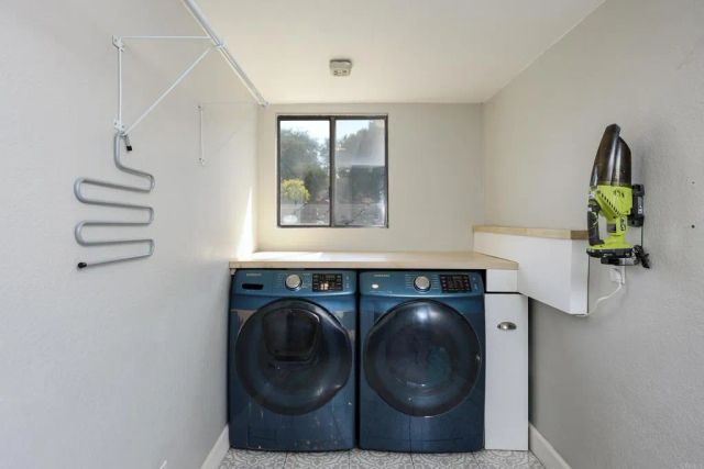 2129 Avenida Del Cielo, Alpine, CA 91901