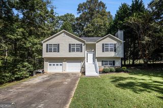 6560 Chickasaw Drive, Douglasville, GA 30135