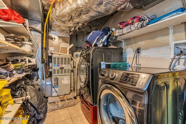 1208 Pine Tree Way, Belmar, NJ 07719