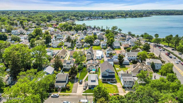 1208 Pine Tree Way, Belmar, NJ 07719