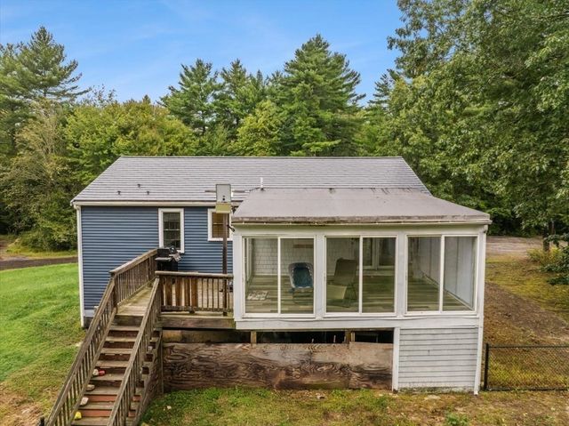 49 Benson St, Middleboro, MA 02346