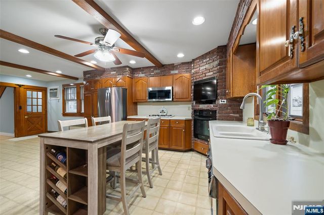 224 Luddington Avenue, Clifton, NJ 07011