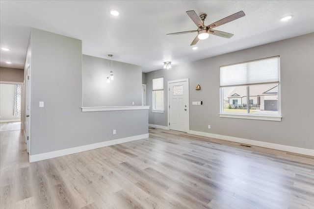 13529 E Rose St, Wichita, KS 67230