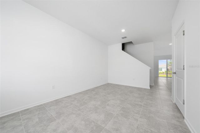 2477 SKYLINE LOOP, Kissimmee, FL 34758