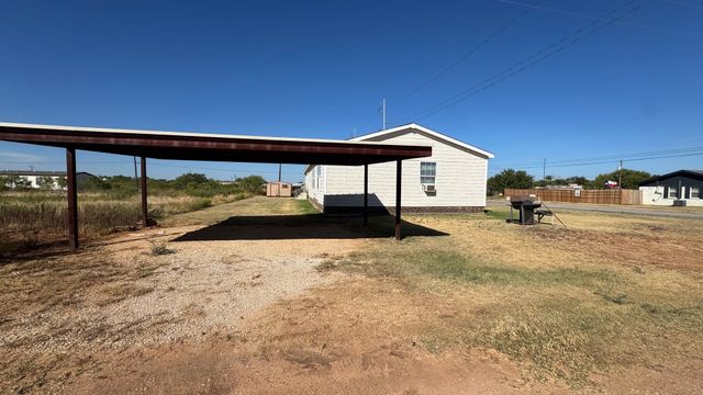 202 AVE I, Anson, TX 79501