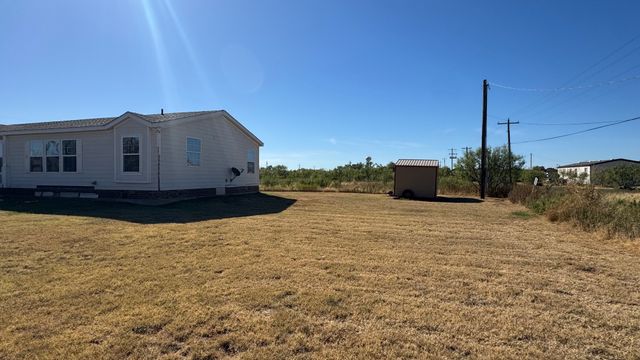 202 AVE I, Anson, TX 79501