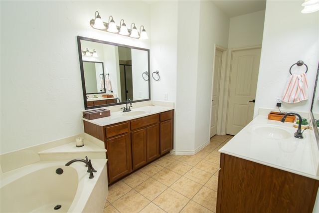 10017 Bell Rock Road, Frisco, TX 75035