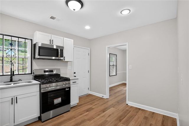 2252 Beecher Circle SW, Atlanta, GA 30311