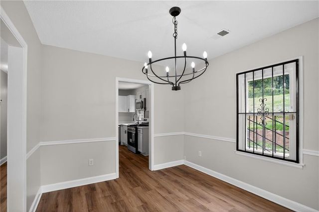 2252 Beecher Circle SW, Atlanta, GA 30311