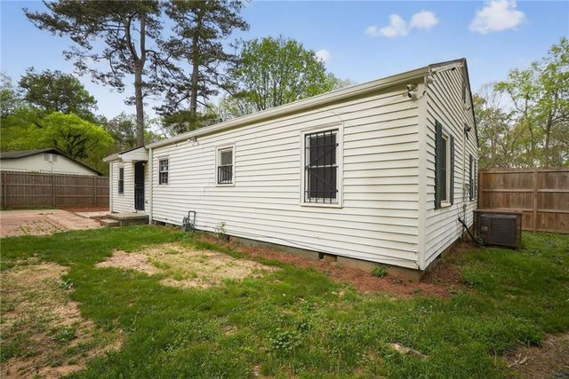 2252 Beecher Circle SW, Atlanta, GA 30311