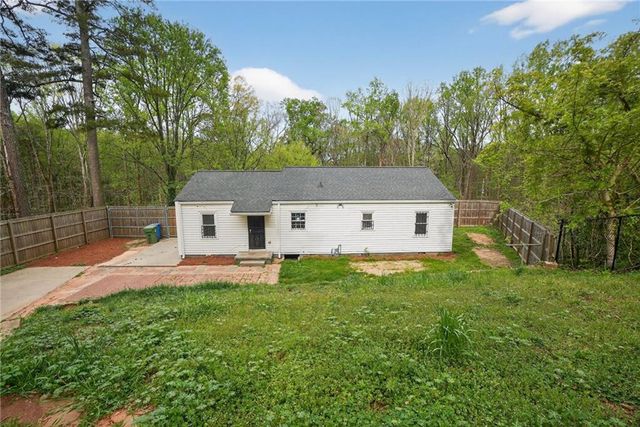 2252 Beecher Circle SW, Atlanta, GA 30311
