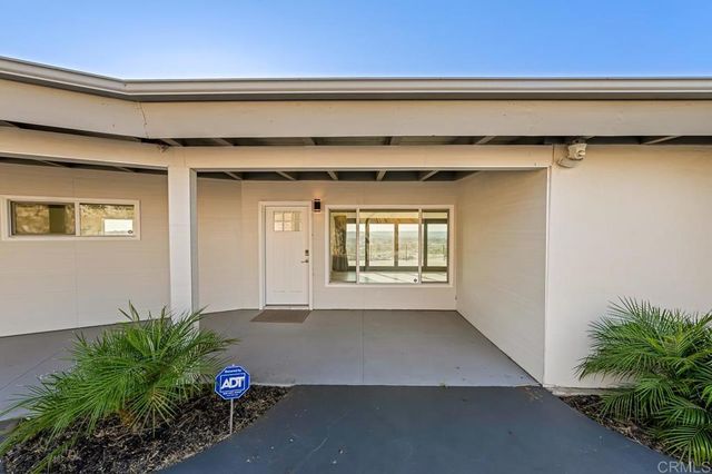 1110 Monterey Drive, El Cajon, CA 92020