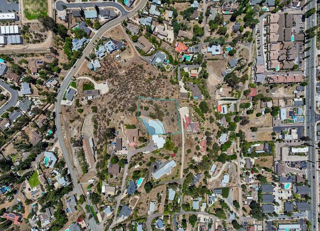 1110 Monterey Drive, El Cajon, CA 92020