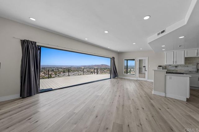1110 Monterey Drive, El Cajon, CA 92020