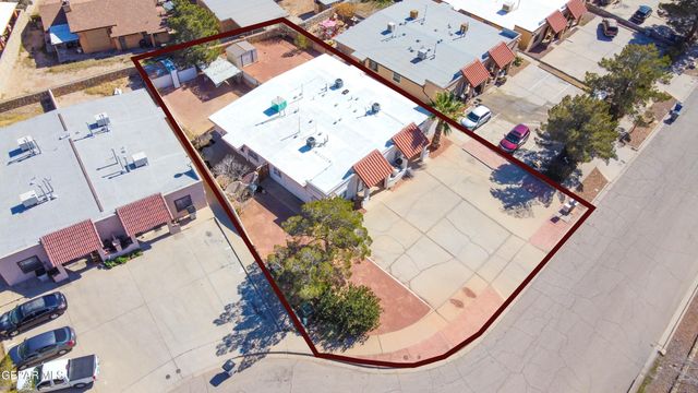 1646 RICK RHODES Drive, El Paso, TX 79936