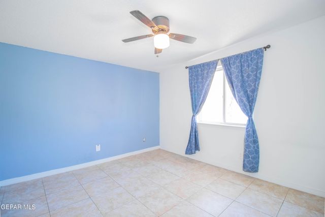 1646 RICK RHODES Drive, El Paso, TX 79936