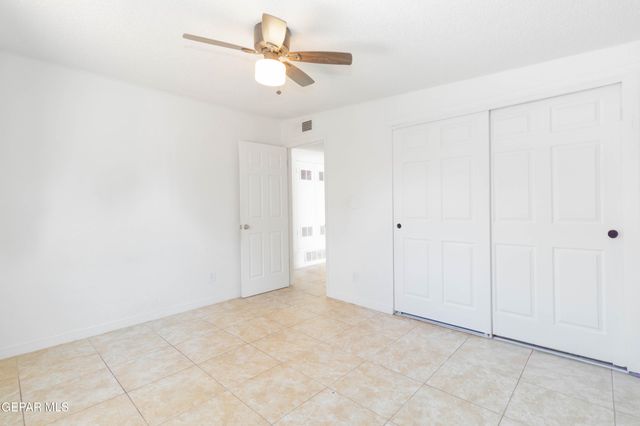 1646 RICK RHODES Drive, El Paso, TX 79936