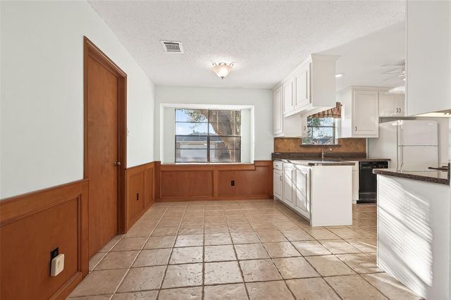 3502 Glenmeadow Drive, Rosenberg, TX 77471