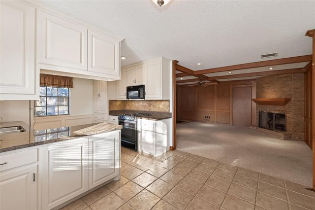 3502 Glenmeadow Drive, Rosenberg, TX 77471