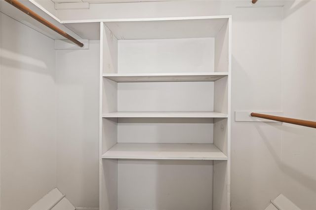 3502 Glenmeadow Drive, Rosenberg, TX 77471