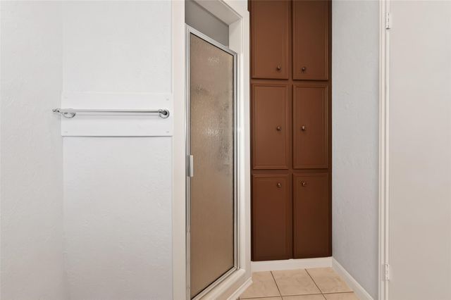 3502 Glenmeadow Drive, Rosenberg, TX 77471