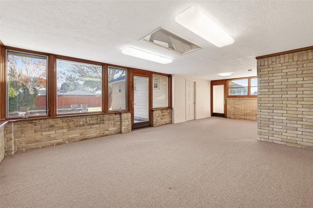 3502 Glenmeadow Drive, Rosenberg, TX 77471