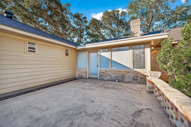 3502 Glenmeadow Drive, Rosenberg, TX 77471