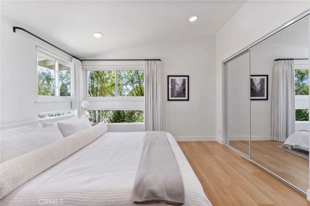 2135 Parsons Street, Costa Mesa, CA 92627