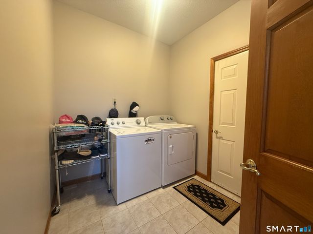 124 Suncrest Court, Torrington, CT 06790