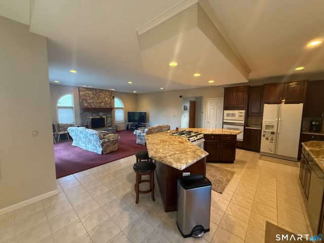 124 Suncrest Court, Torrington, CT 06790
