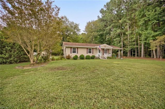8482 Broad Marsh LN, Hayes, VA 23072