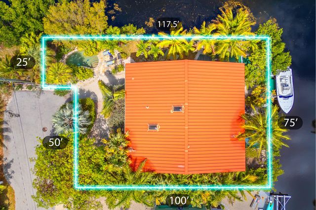 30319 Falcon Lane, Big Pine Key, FL 33043