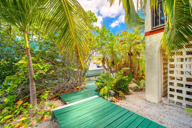 30319 Falcon Lane, Big Pine Key, FL 33043