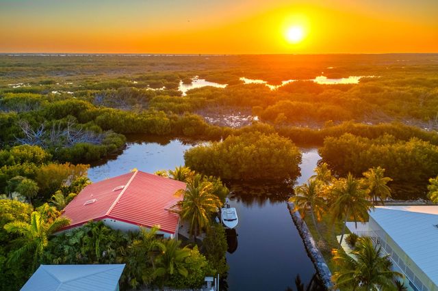 30319 Falcon Lane, Big Pine Key, FL 33043