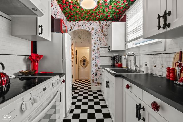 814 E 48th Street, Indianapolis, IN 46205