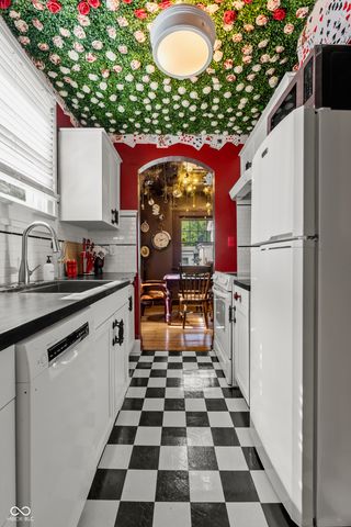 814 E 48th Street, Indianapolis, IN 46205