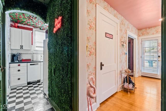 814 E 48th Street, Indianapolis, IN 46205