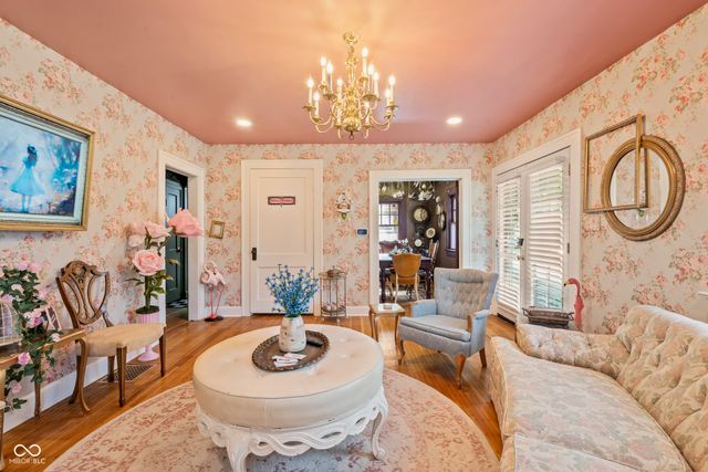 814 E 48th Street, Indianapolis, IN 46205