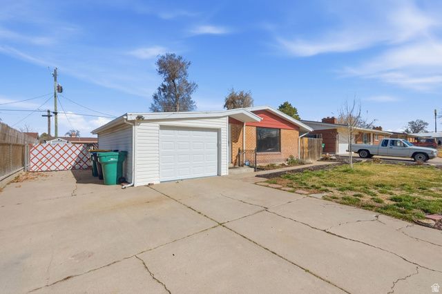 151 W 700 N, Clearfield, UT 84015