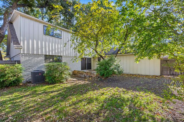 6925 Galemeadow Circle, Dallas, TX 75214