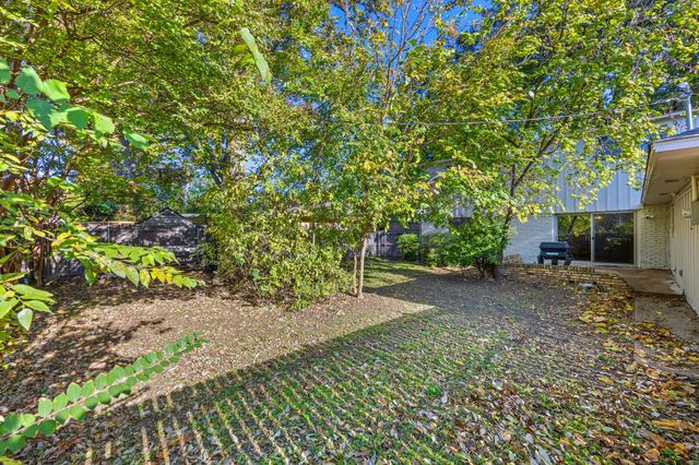 6925 Galemeadow Circle, Dallas, TX 75214