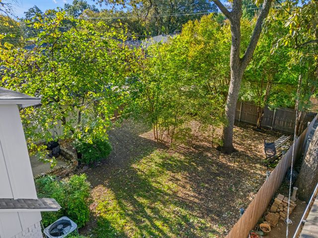 6925 Galemeadow Circle, Dallas, TX 75214