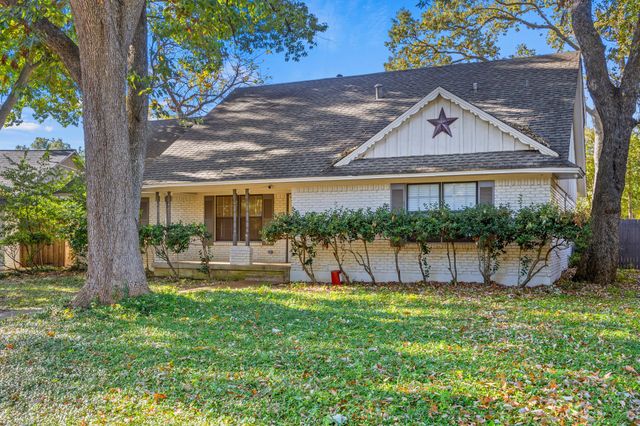 6925 Galemeadow Circle, Dallas, TX 75214