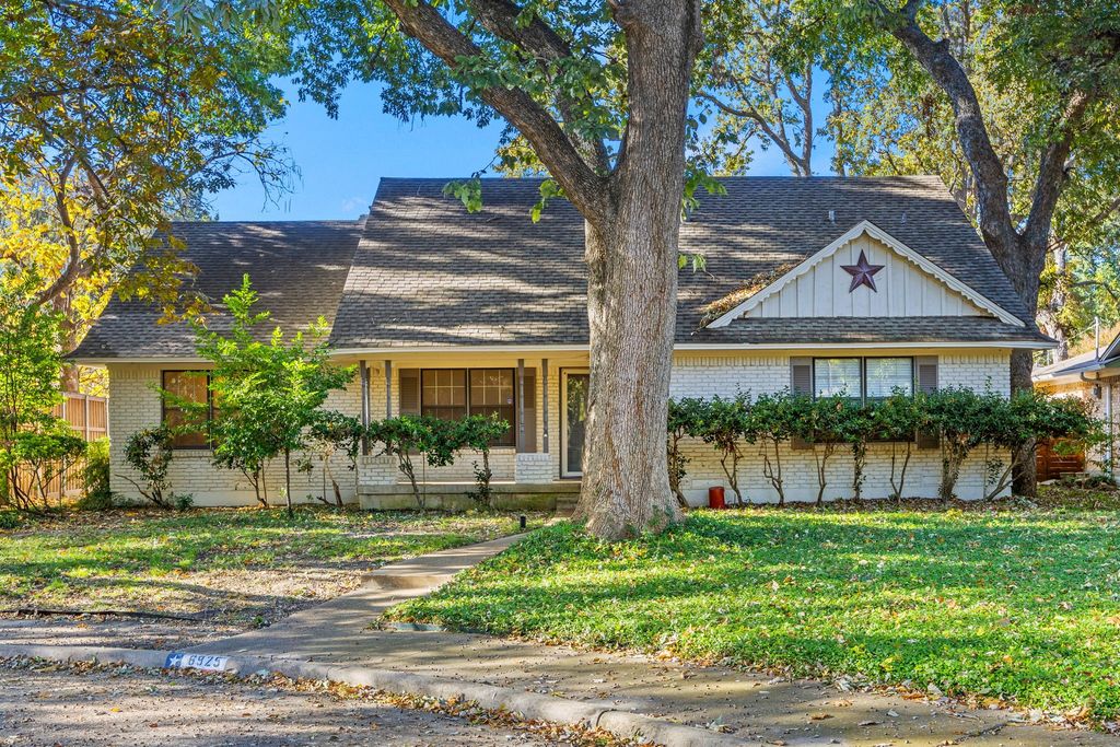 6925 Galemeadow Circle, Dallas, TX 75214