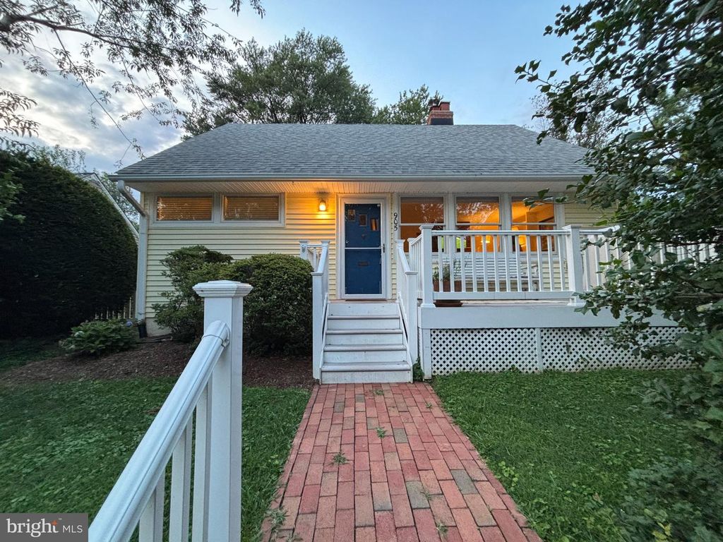 905 ROBIN RD, Silver Spring, MD 20901