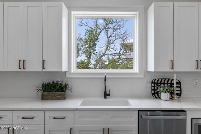 1508 Marsh Cove Lane, Wilmington, NC 28409